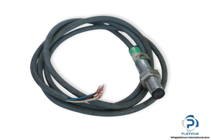 turck-NO-100-M12-VP6X-_-NO-200-M12-VP6X-proximity-inductive-sensor-(used)