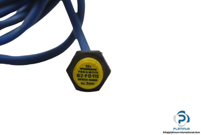 turck-bi2-p12-y1x-inductive-sensor-2