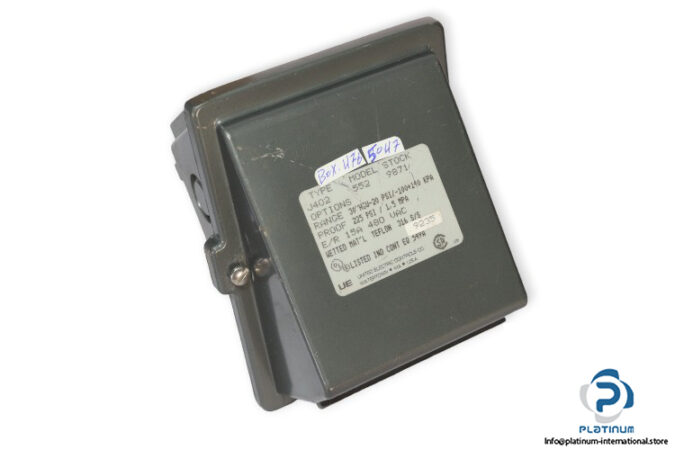 ue-J402-552-pressure-switch-used