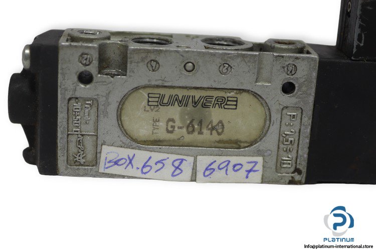 univer-G-6140-single-solenoid-valve-without-coil-used-2