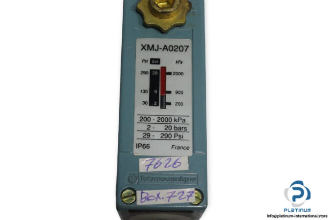 TELEMECANIQUE-XMJ-A0207-pressure-switch-(new)-1