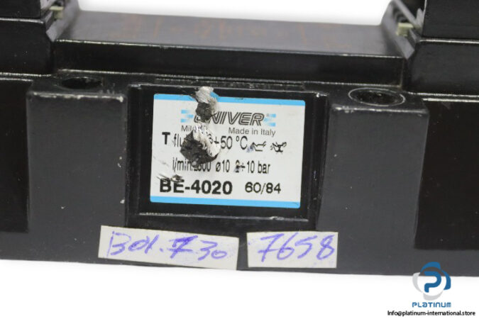 Univer-BE-4020-pneumatic-valve-(used)-2