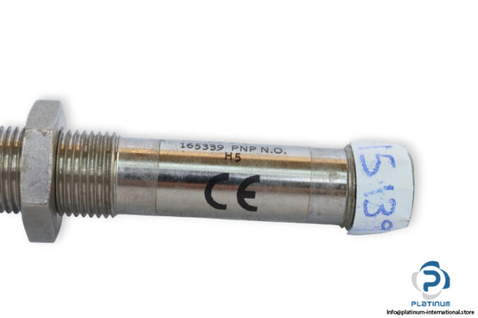 festo-SOEG-RT-M12-PS-S-L-diffuse-light-sensor-(Used)-3