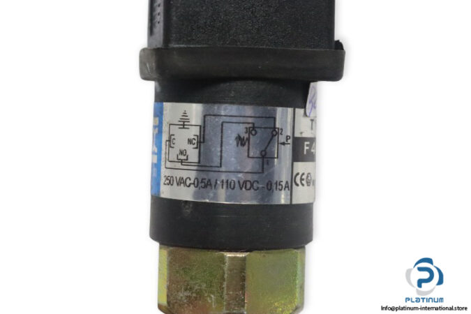 fox-F4_M3-pressure-switch-(used)-2