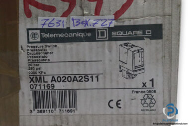 telemecanique-XMLA020A2S11-pressure-switch-(new)-(carton)-1