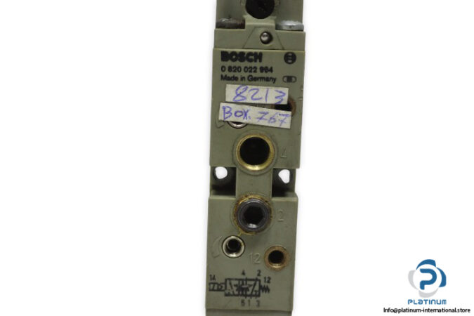 Bosch-0-820-022-994-solenoid-valve-with-coil-(used)-2