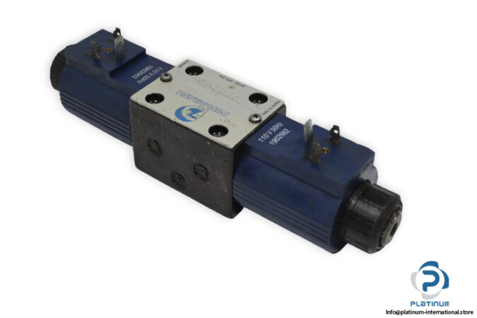 Diplomatic-E4P4-S121_D_ID1_42-solenoid-controlled-directional-valve-(used)