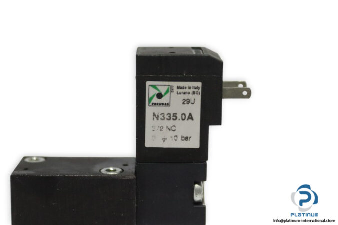 Pneumax-818_1.52.0.12.05-single-solenoid-valve-(used)-3