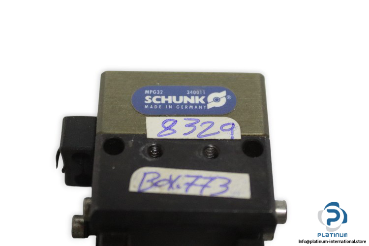 Schunk-MPG32-parallel-gripper-(used)-1