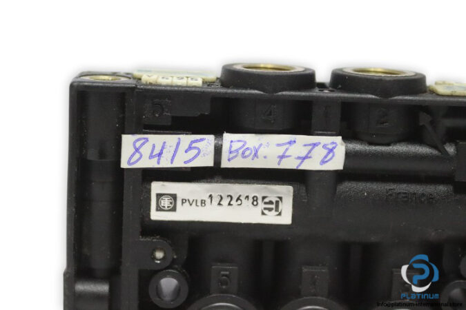 Telemecanique-PVLB122618-inline-valve-(used)-2