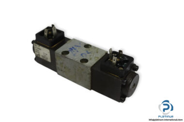 Wandfluh-BE4D42-solenoid-operated-spool-valve-200-bar-(used)