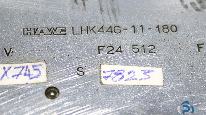 hawe-LHK44G-11-180-over-center-valve-(used)-1