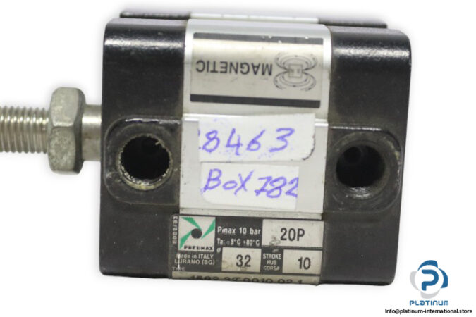 pneumax-1582.32.0010.02.1-compact-cylinder-(used)-1