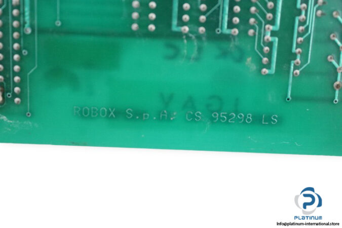 robox-CS-95298-digital-input_output-module-(used)-4