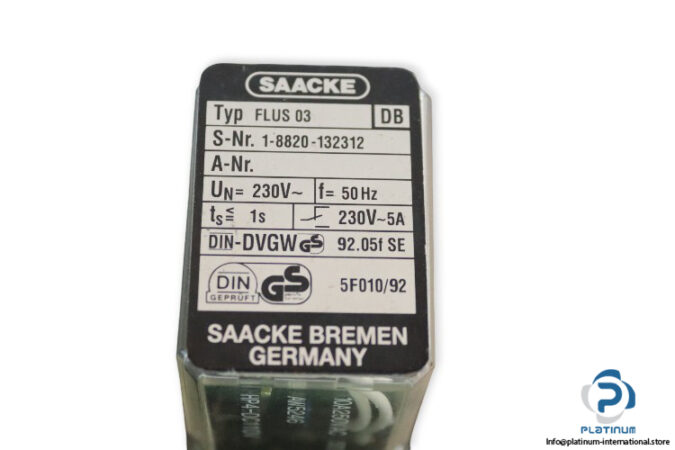 saacke-FLUS-03-flame-sensor-and-detector-(new)-2