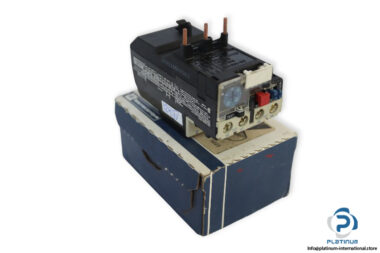 telemecanique-LR2-D1306-thermal-overload-relay-(new)