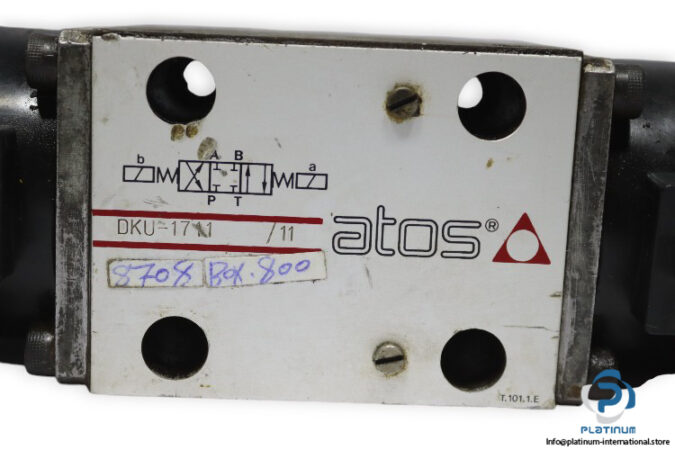 Atos-DKU-1711-11-solenoid-operated-directional-valve-(used)-1