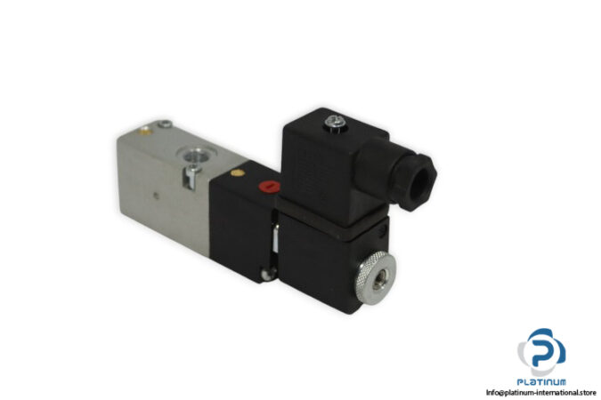 Camozzi-338l-015-02-single-solenoid-valve-with-coil-(used)