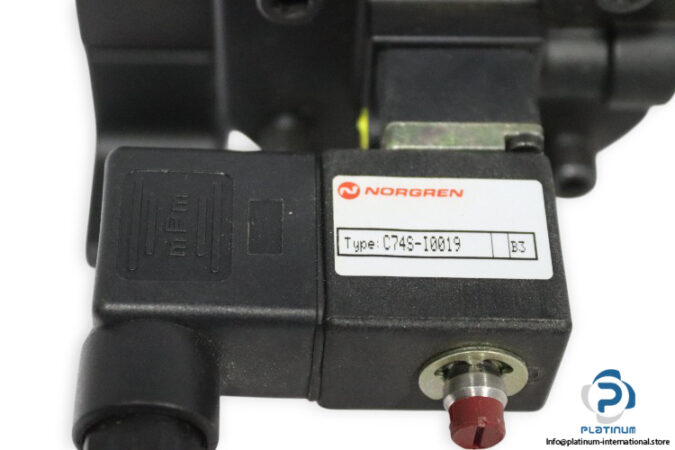 Norgren-P74C-NGC-NNN-solenoid-actuated-directional-valve-(new)-3