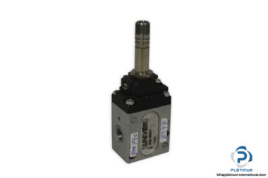 Univer-AG-3001-single-solenoid-valve-(used)