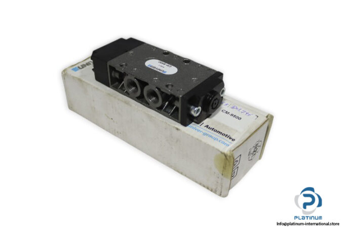 Univer-CM-9500-universal-valve-(new-carton)