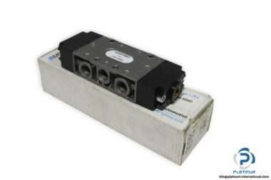 Univer-CM-9580-universal-valve-(new-carton)