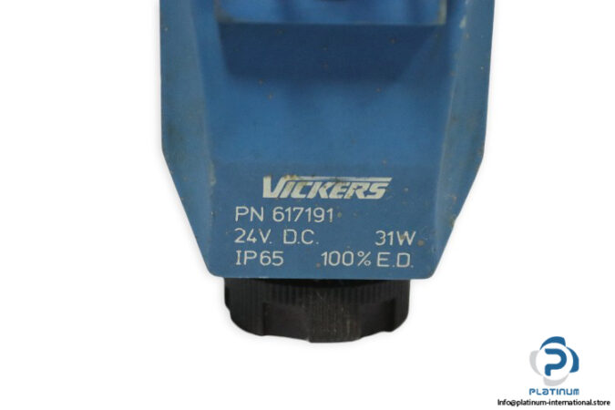 Vickers-DG4V-3-2A-M-U-H7-30-solenoid-operated-directional-valve-(used)-2