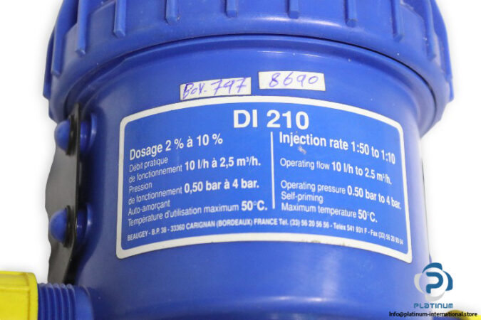 dosatron-DI210-water-powered-injector-(new)-1