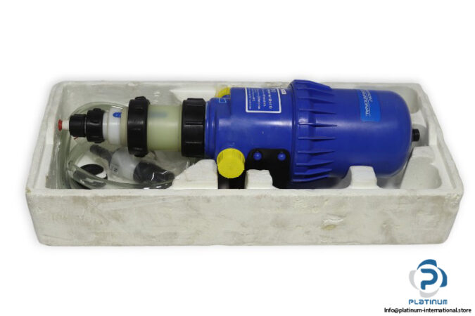 dosatron-DI210-water-powered-injector-(new)-4