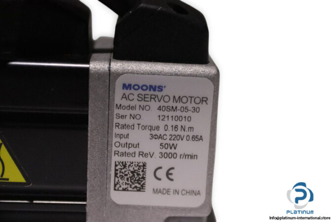 moons-40SM-05-30-ac-servo-motor-(new)-3