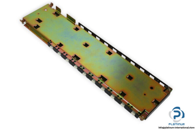 omron-C200HW-BC101-V1-cpu-backplane-base-unit-(New)-1