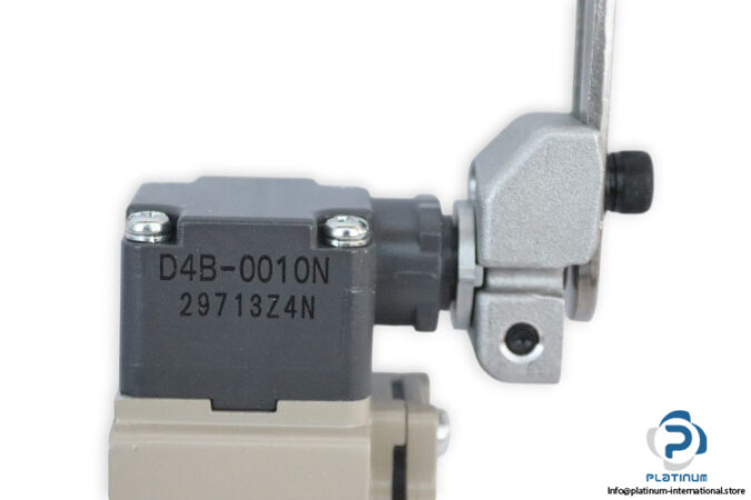 omron-D4B-4116N-limit-switch-(New)-4