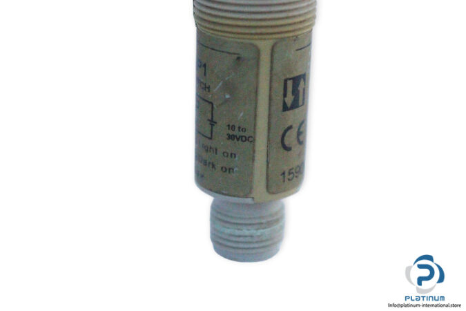 omron-E3F2-DS10C4-P1-inductive-reflective-sensor-(Used)-4