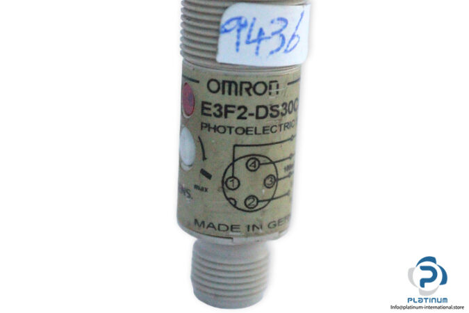 omron-E3F2-DS30C4-P1-diffuse-reflective-sensor-(Used)-3