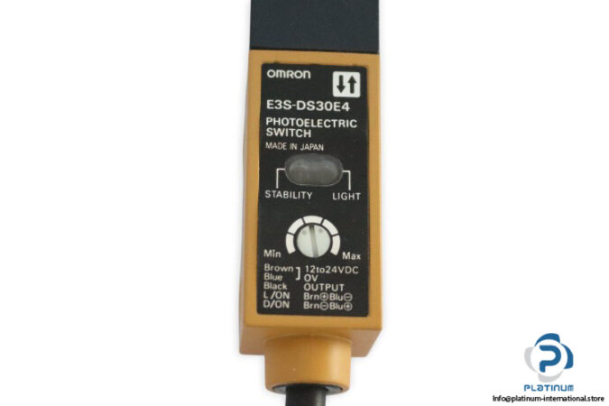 omron-E3S-DS30E4-diffuse-reflective-sensor-(New)-3