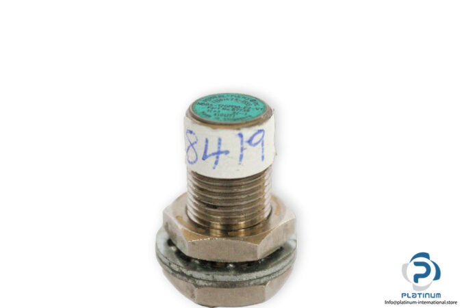 pepperl-fuchs-NBB4-12GM30-E2-V1-inductive-sensor-(Used)-2