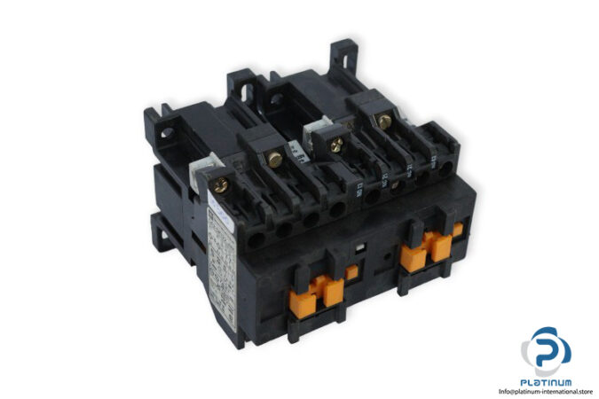 telemecanique-CA2-DK122.A65-contactor-(new)