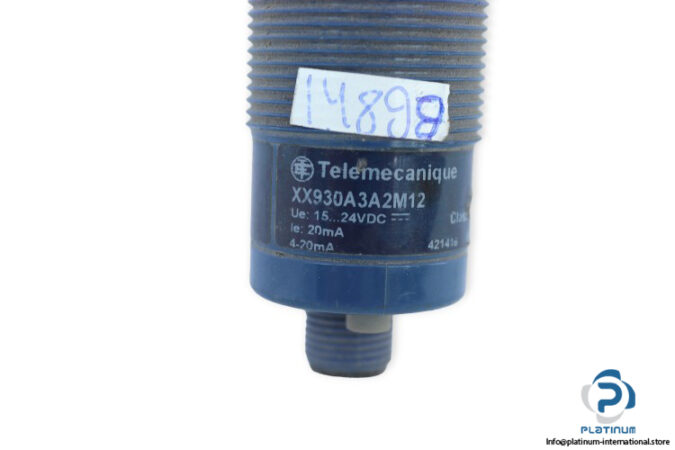 telemecanique-XX930A3A2M12-ultrasonic-diffuse-sensor-(Used)-3