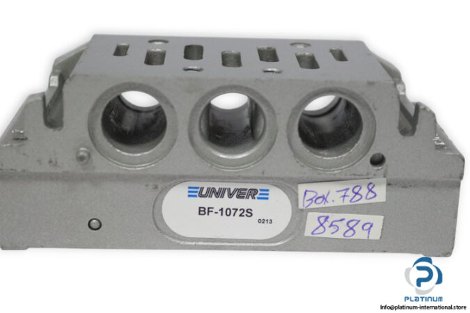 univer-BF-1072S-manifold-subbase-(new)-1