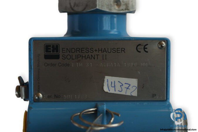 endress-hauser-SOLIPHANT-II-FTM-31-A4BA1A-1900-MM-vibration-level-limit-switch-(Used)-4