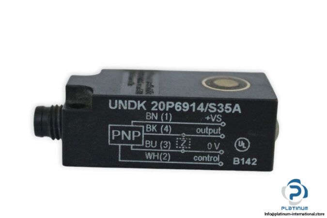 baumer-undk-20P6914_S35A-ultrasonic-proximity sensors-(used)-3