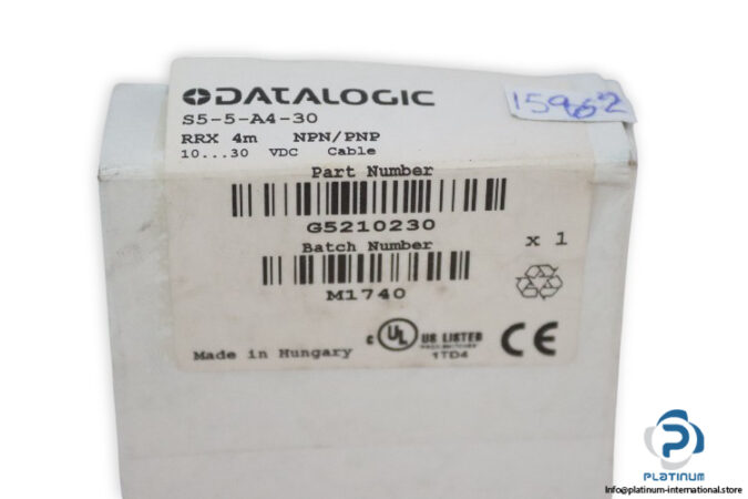 datalogic-S5-5-A4-30-axial-optic-retro-reflex-sensor-(New)-6