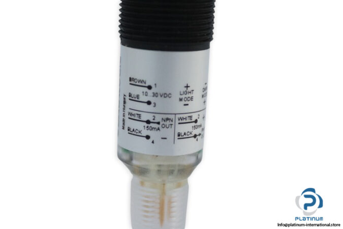 datasensor-S5-5-C10-32-diffuse-proximity-sensor-(New)-6