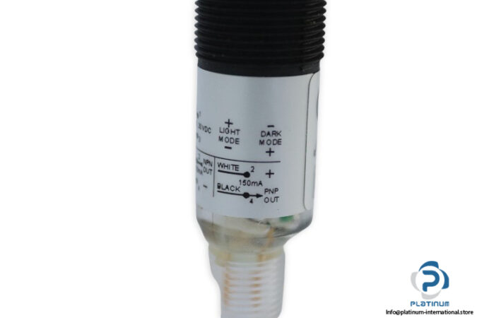 datasensor-S5-5-C10-32-diffuse-proximity-sensor-(New)-7