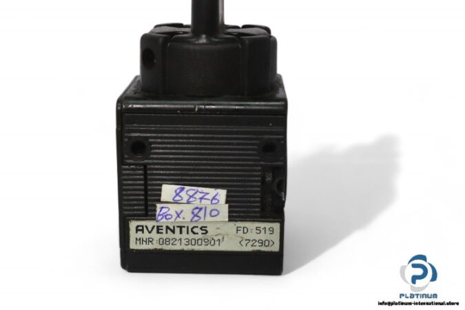 Aventics-0-821-300-901-shut-off-valve(used)-2