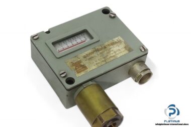 trafag-900.2377.903-pressure-switch(used)