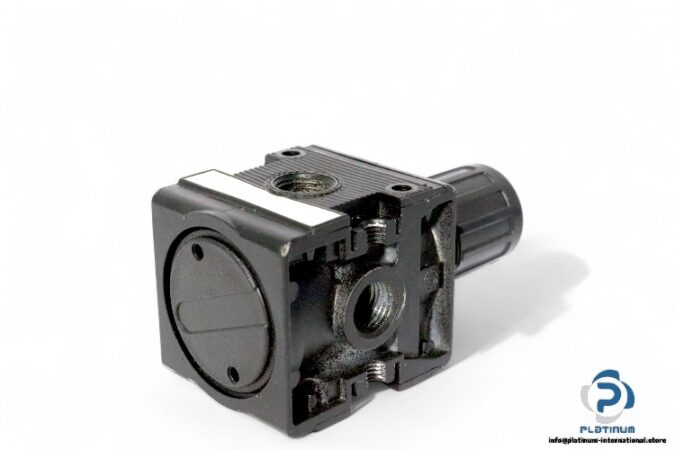 Aventics-0-821-302-408-pressure-regulator(used)-1