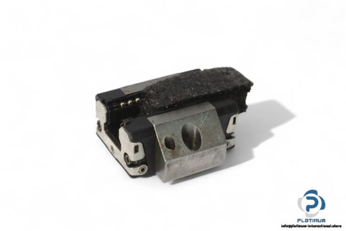 rexroth-R166519420-ball-runner-block-(used)