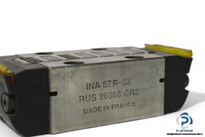 ina-RUS26086-GR3-linear-recirculating-roller-bearing-unit-(used)-2