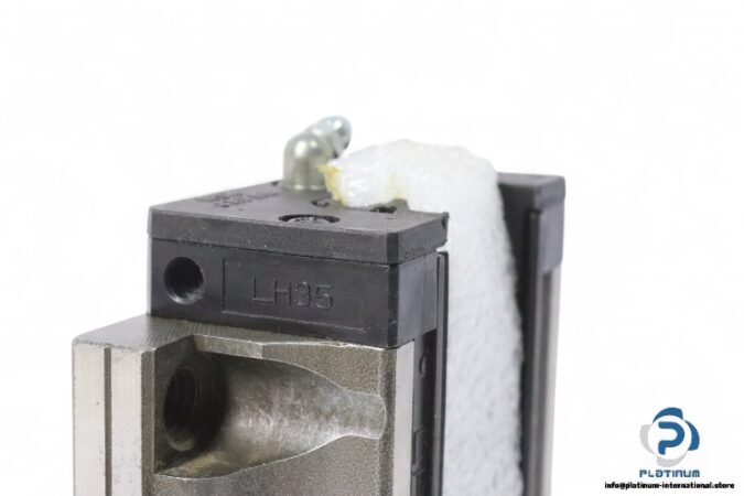 nsk-LAH35-EL-linear-bearing-block-(used)-4